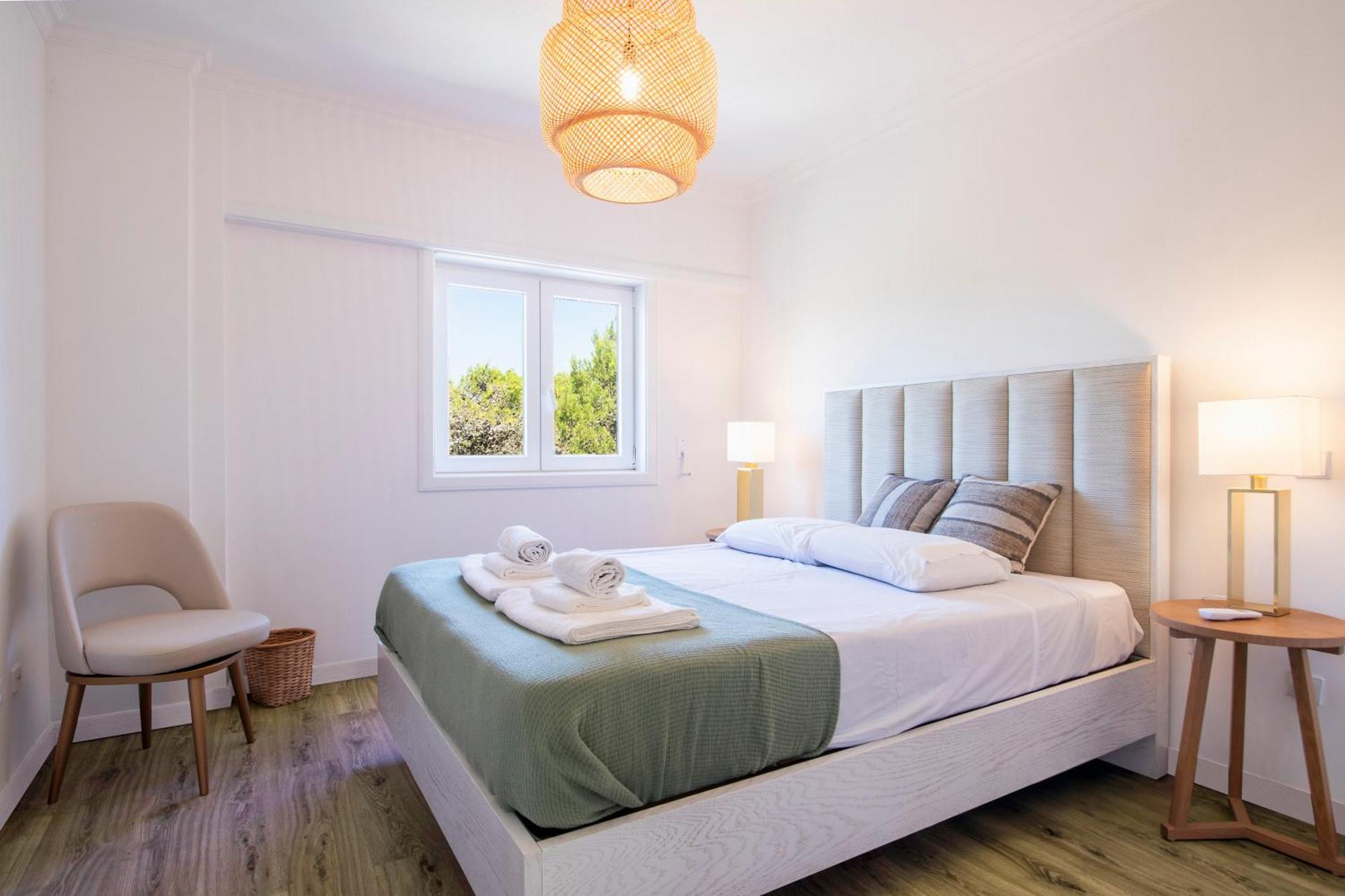 Duplex Apartment *