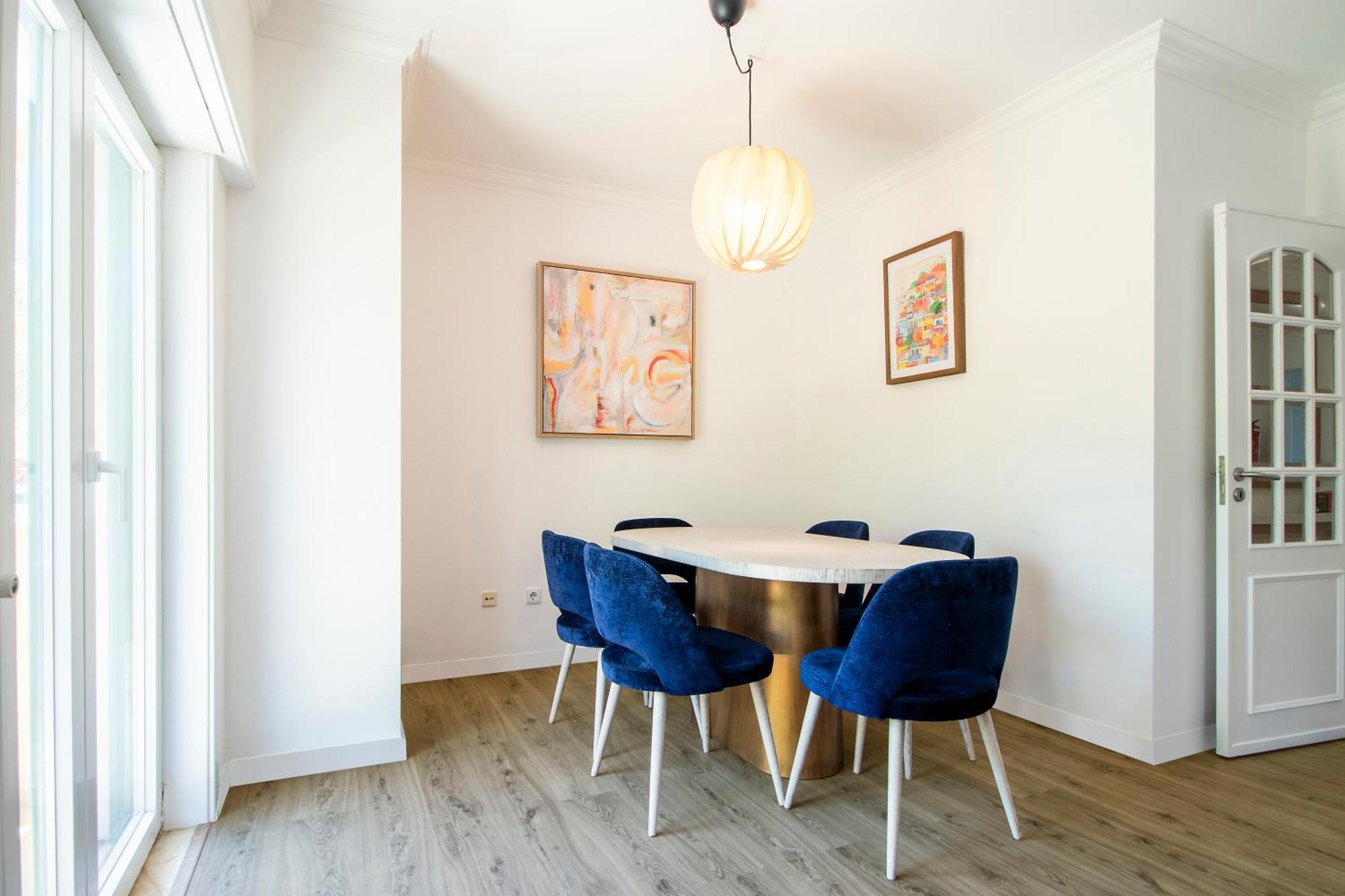 Duplex Apartment *